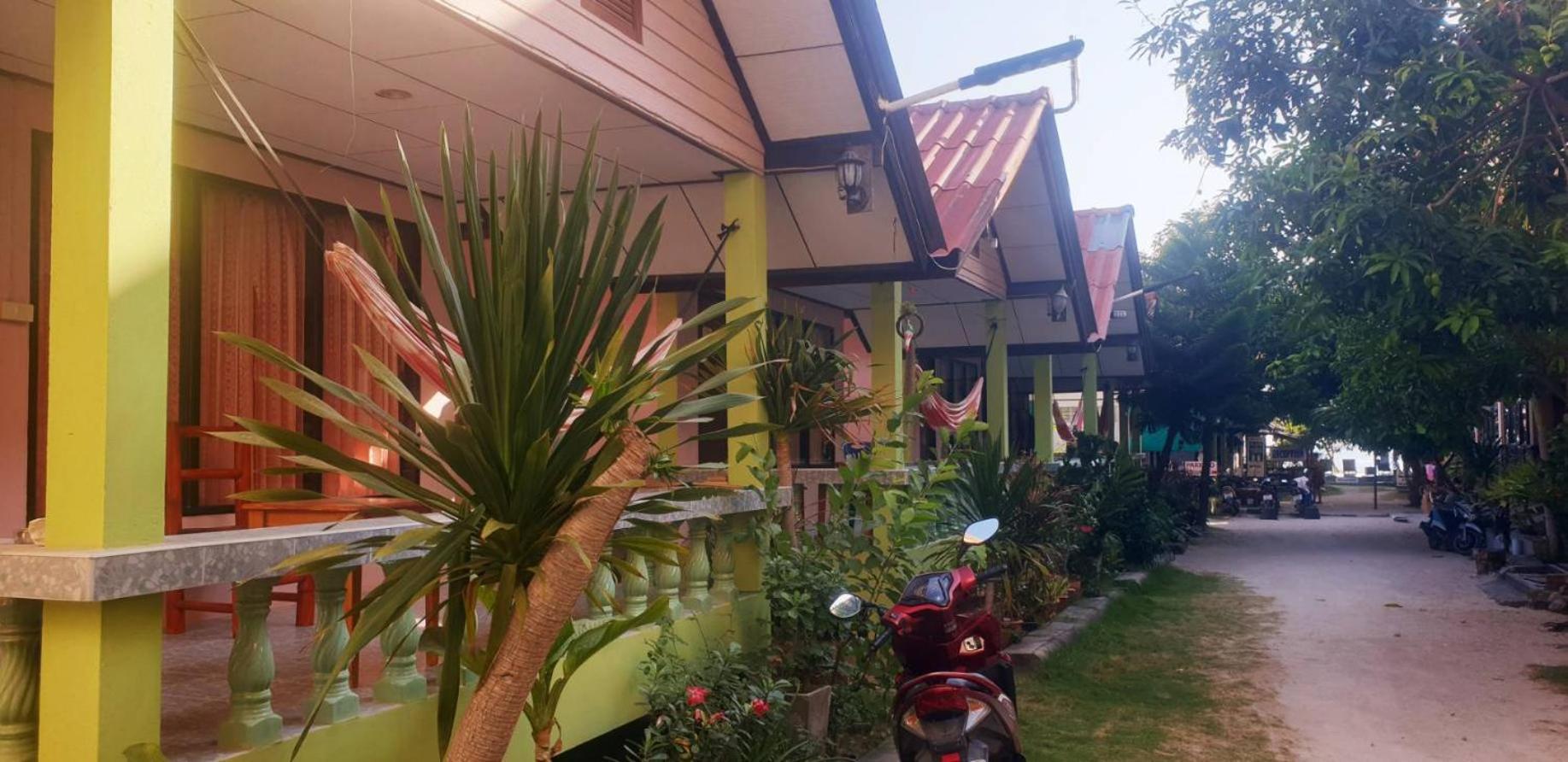 Black & White Bungalows Haad Rin Εξωτερικό φωτογραφία